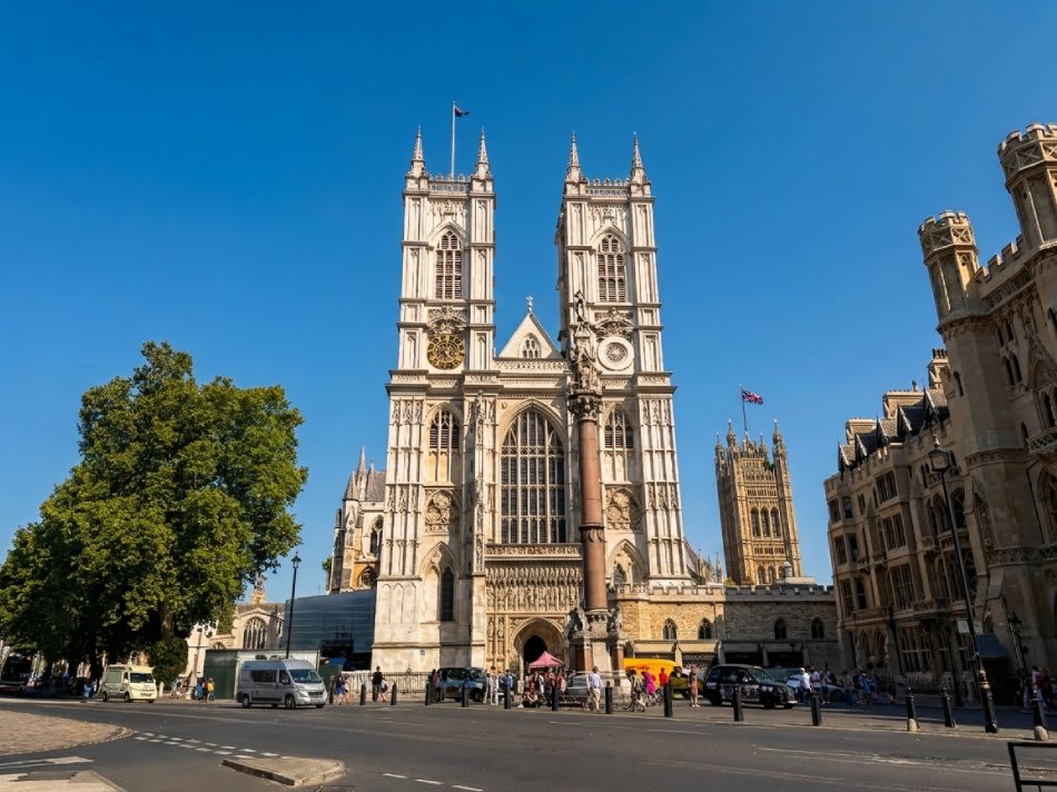 Visiting Westminster Abbey: west front towers viewed from Parliament Square