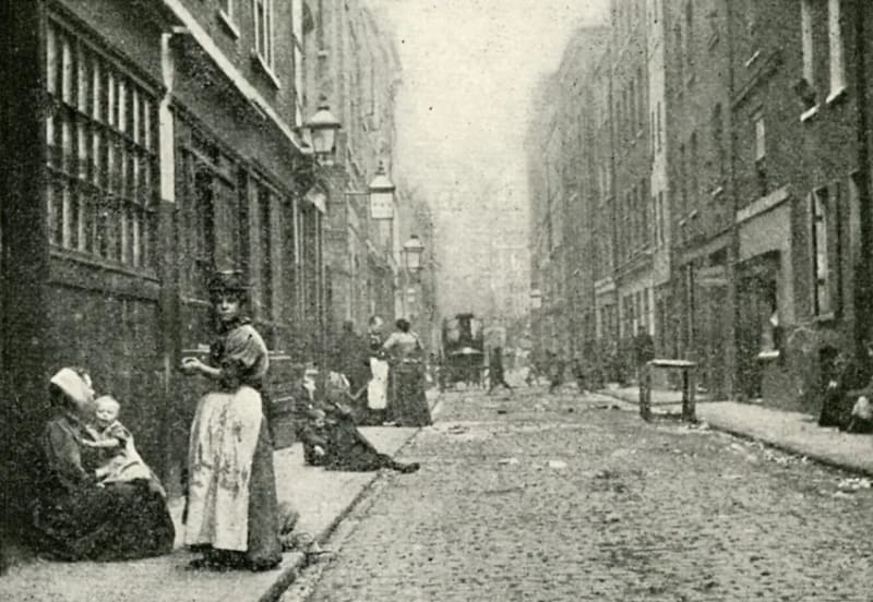 Dorset Street in Whitechapel, 1902 — life in the Victorian East End