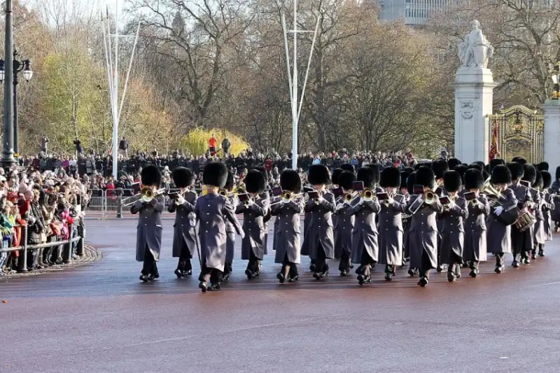 Royal Life Guards London at Buckingham Palace — the Changing of the Guard ceremony