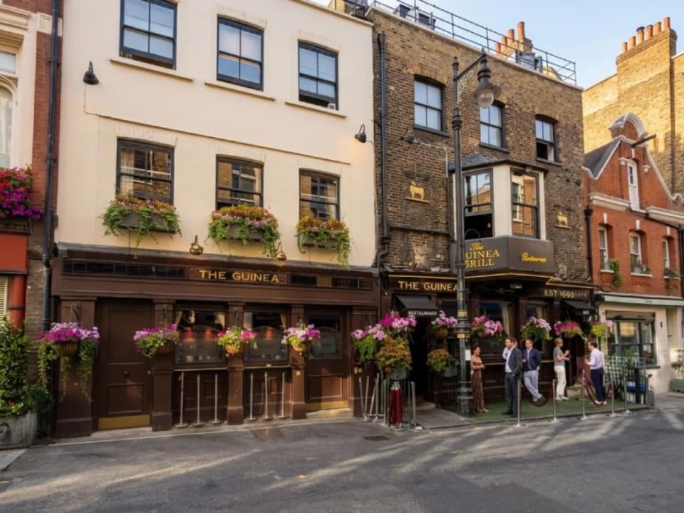 El pub más antiguo de Londres - The Guinea, Mayfair