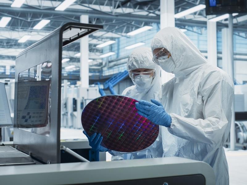 De Nederlandse maakindustrie verandert: wat betekenen slimme fabrieken voor technisch talent?