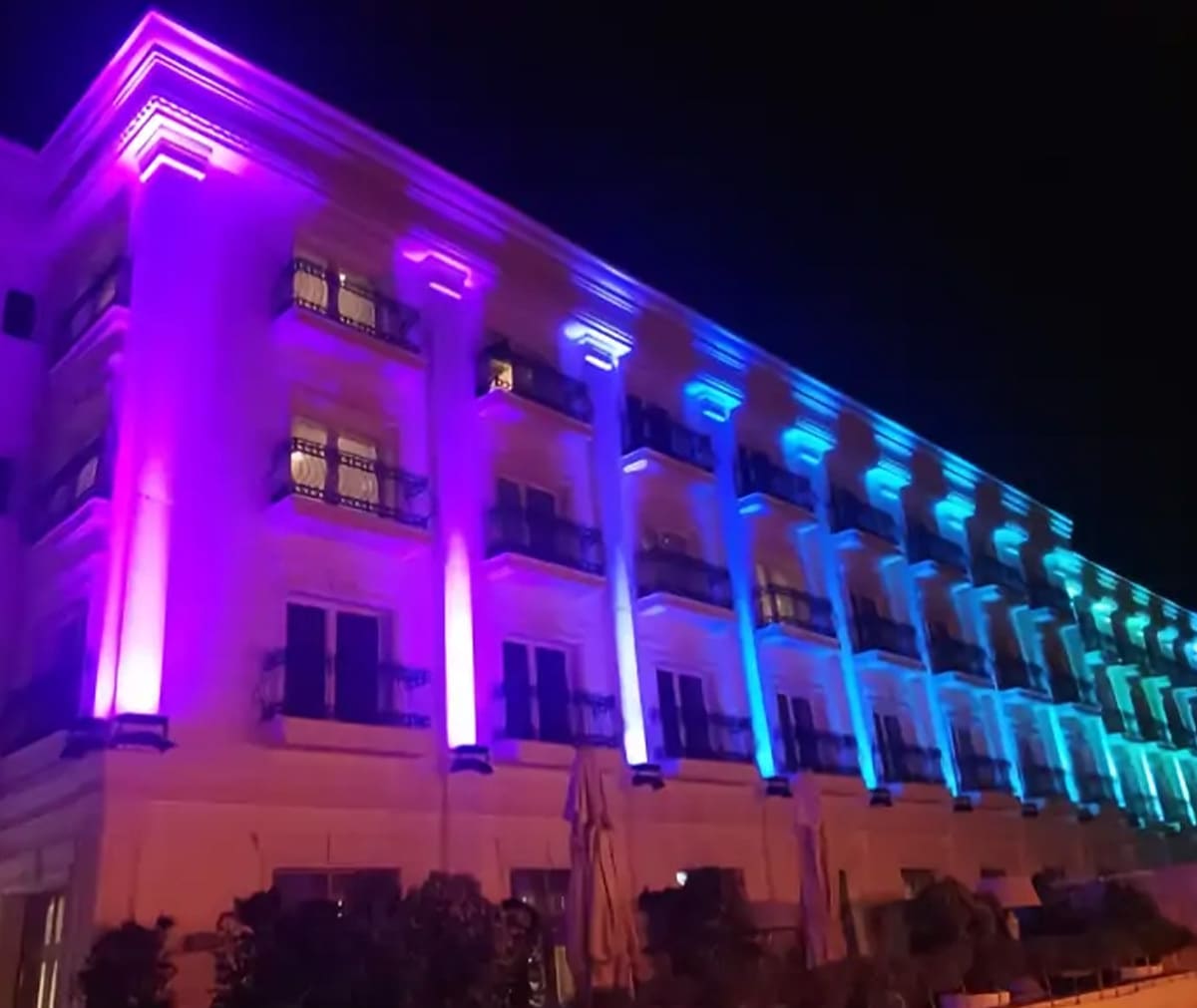 Real hospitality projections in action — Infinity Projectors
