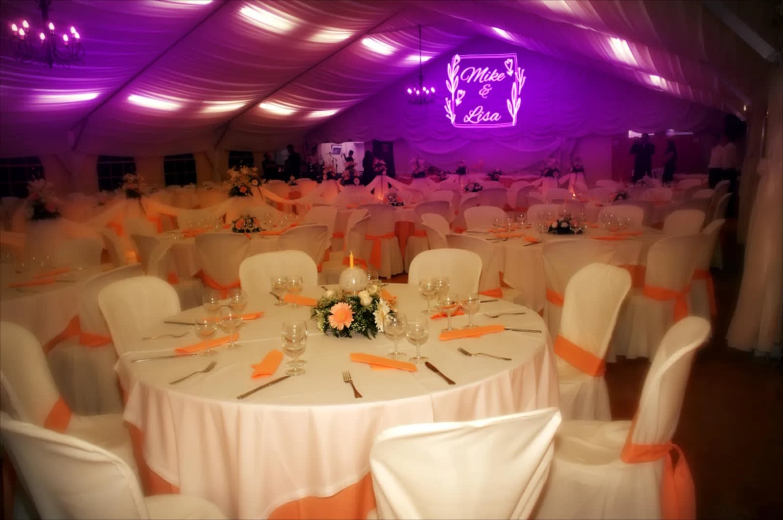 Real hospitality projections in action — Infinity Projectors