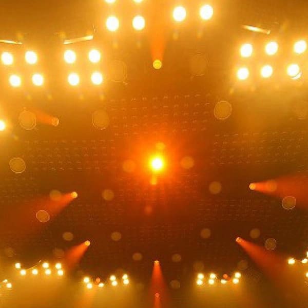 INFINITY BlazeCOB 4x100W — projected with a gobo logo projector