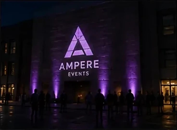 Real storefront projections in action — Infinity Projectors