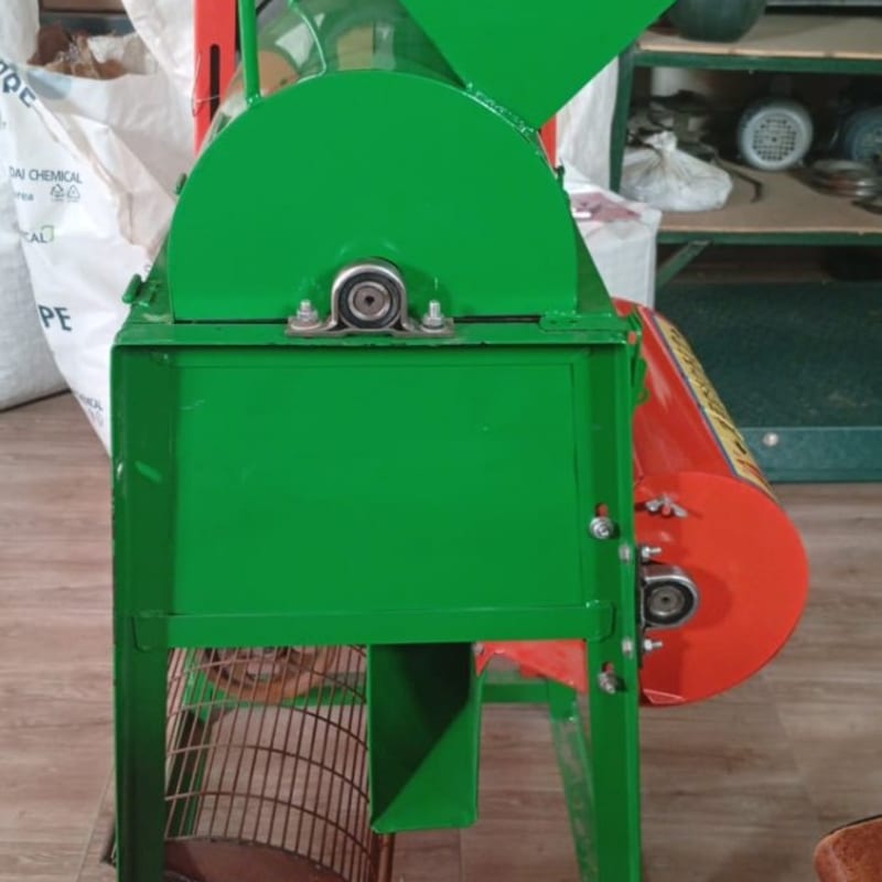 Groundnut Desheller Machine