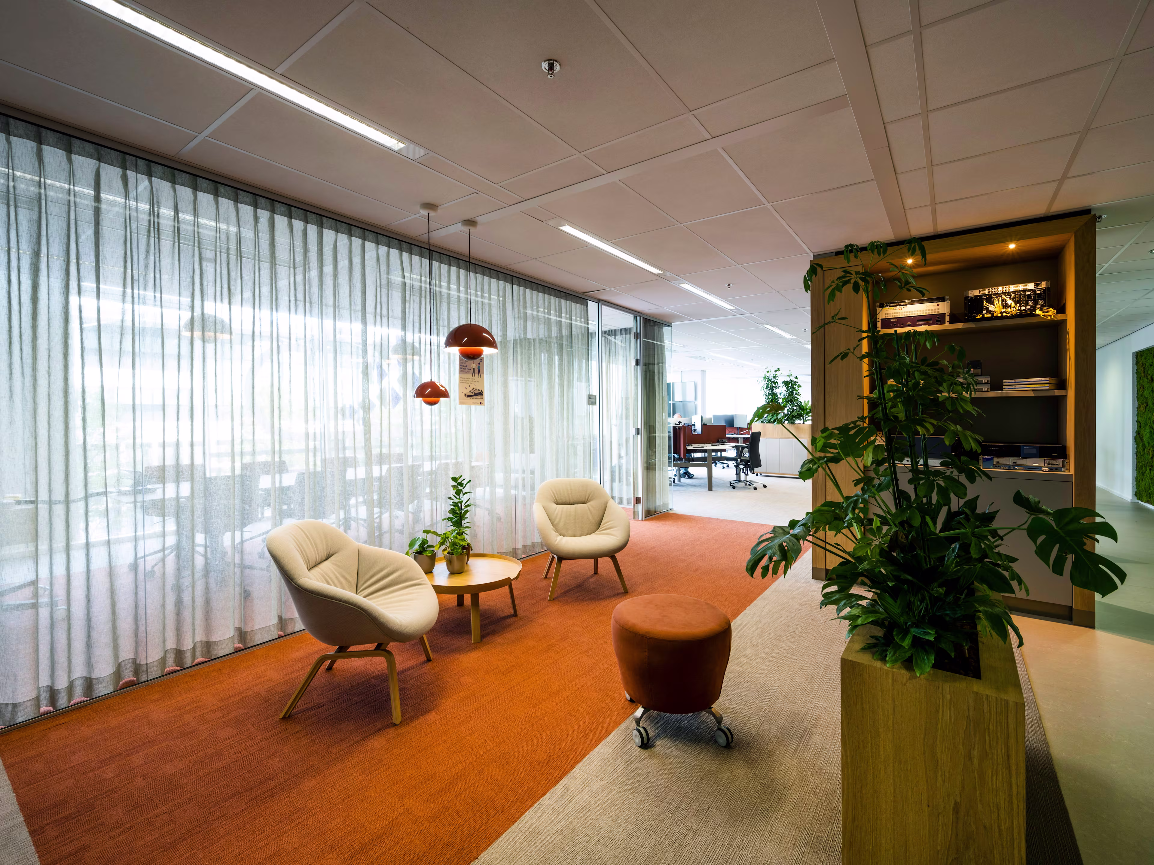Kruisplein 476-488 te Rotterdam