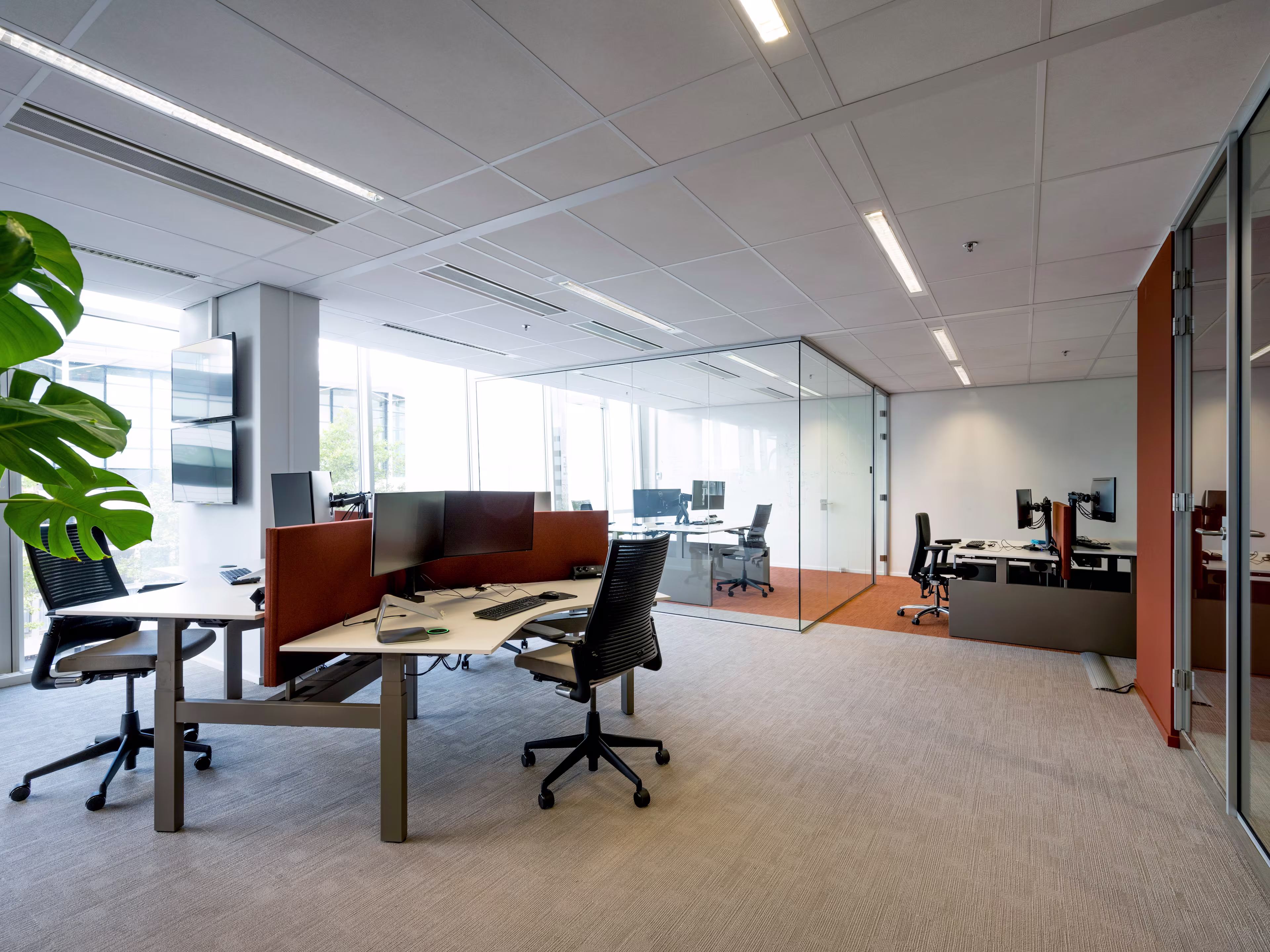 Kruisplein 476-488 te Rotterdam