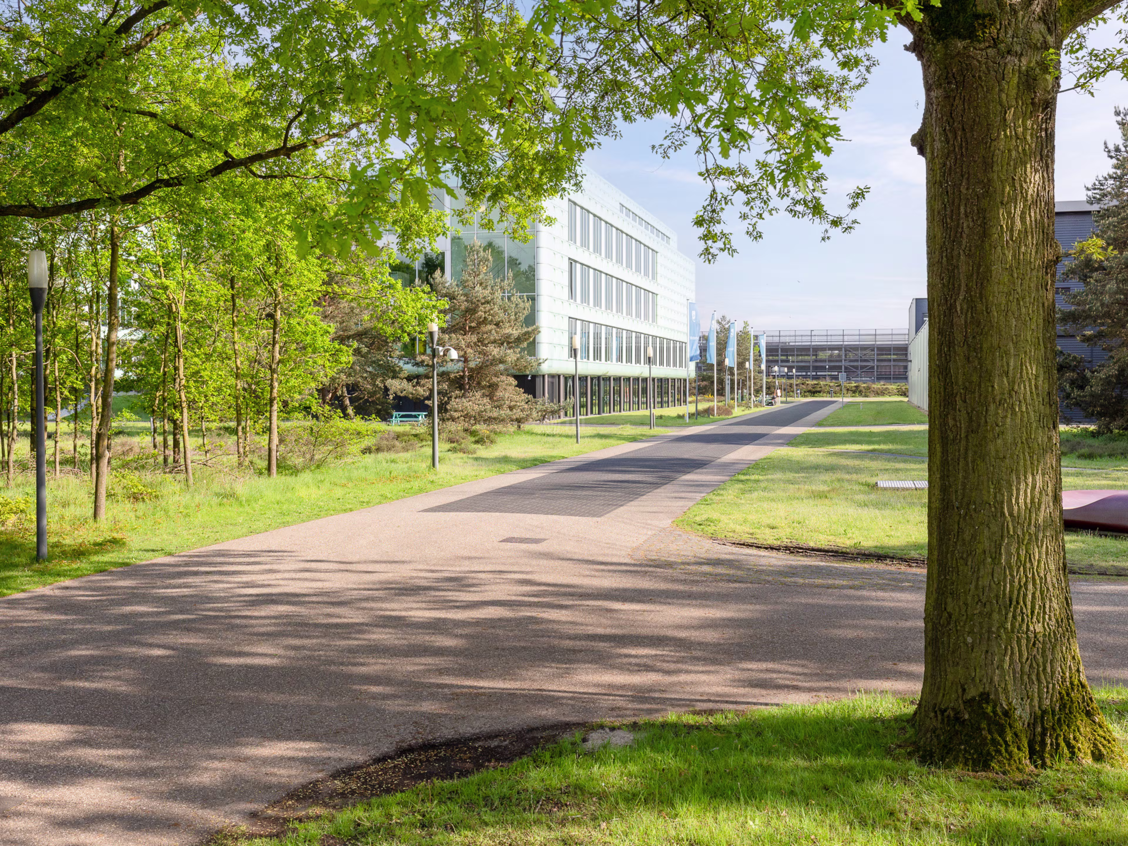 High Tech Campus 52