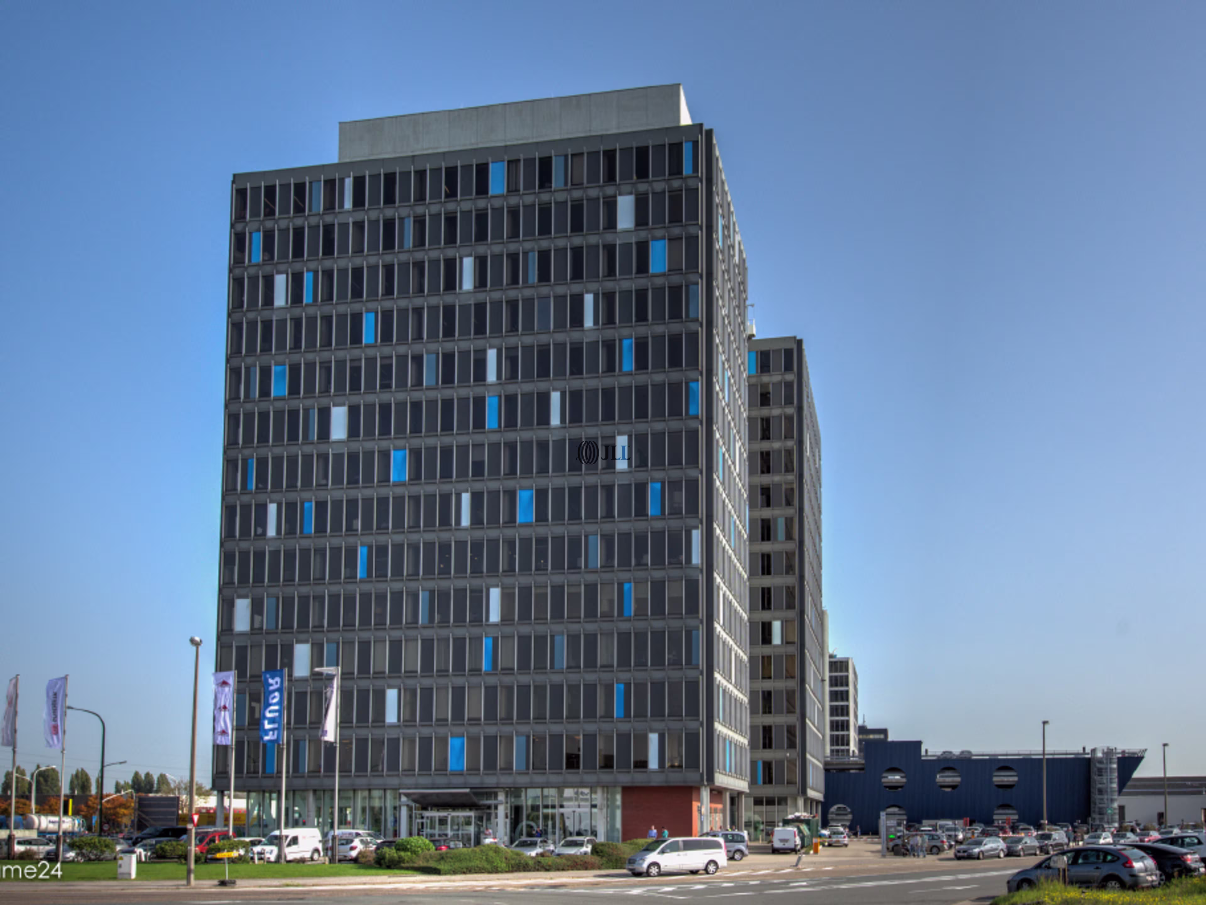 ATLANTIC HOUSE
