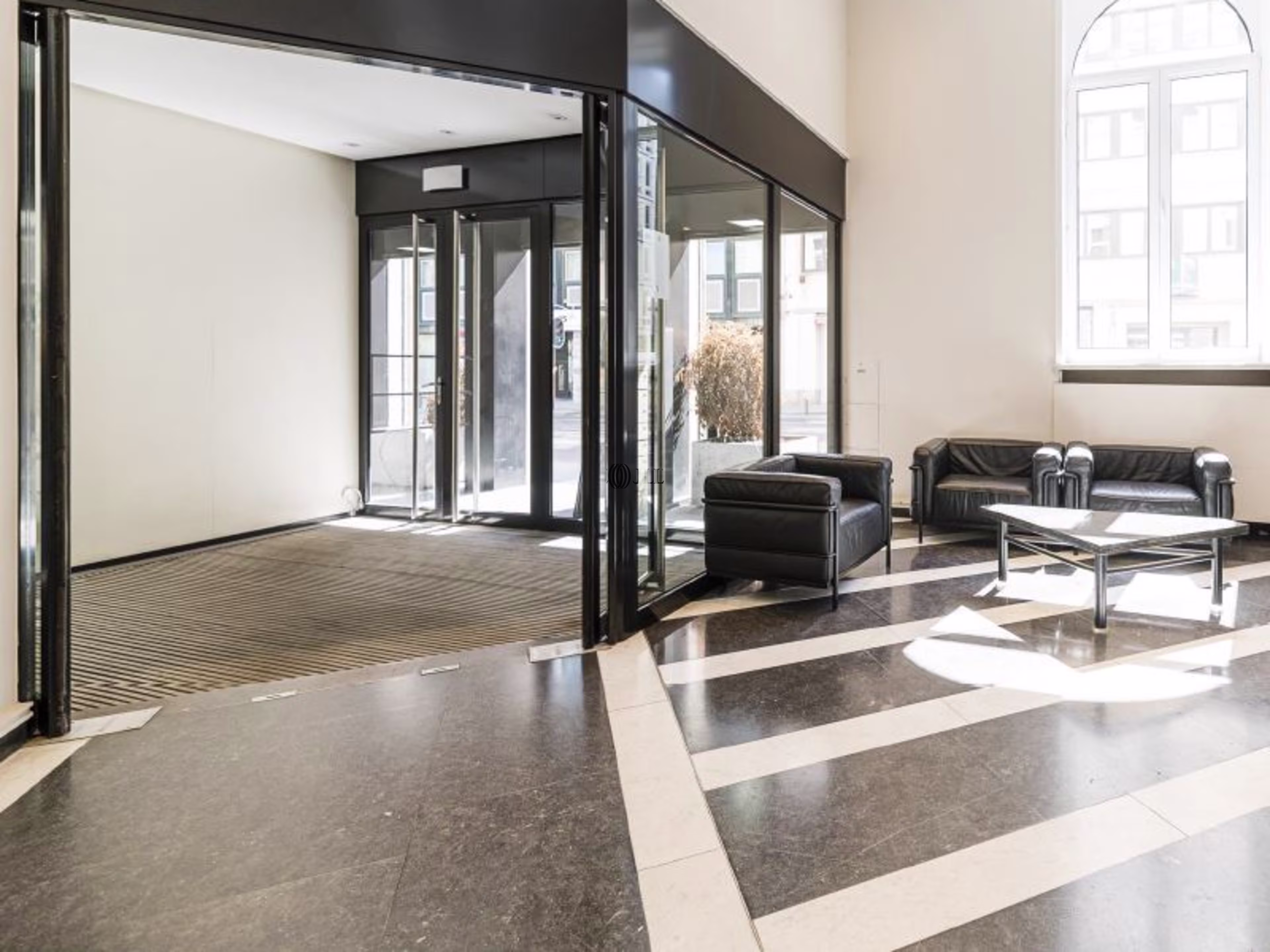 THE "ROYAL" OFFICES