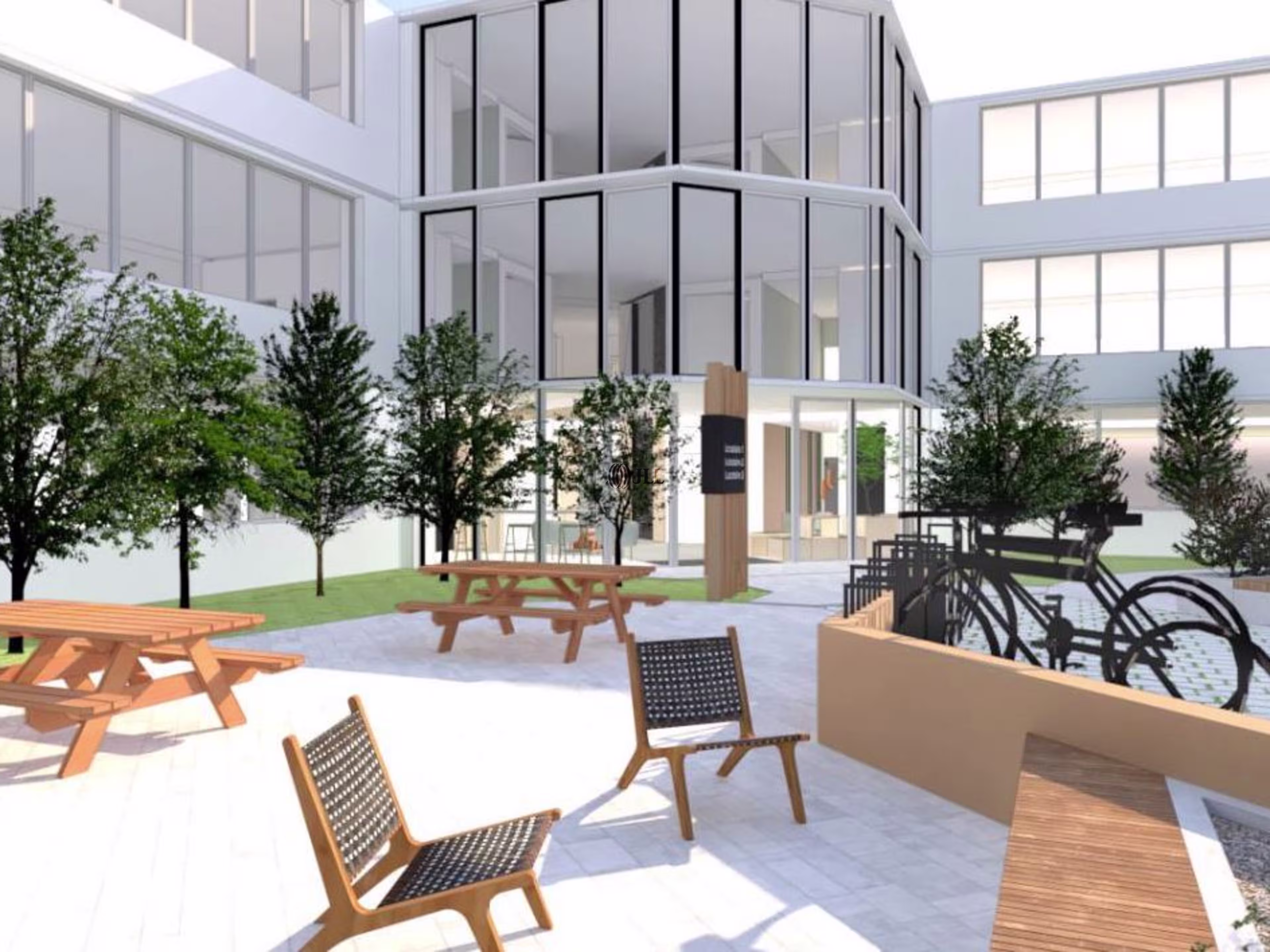 IKAROS BUSINESS PARK IV