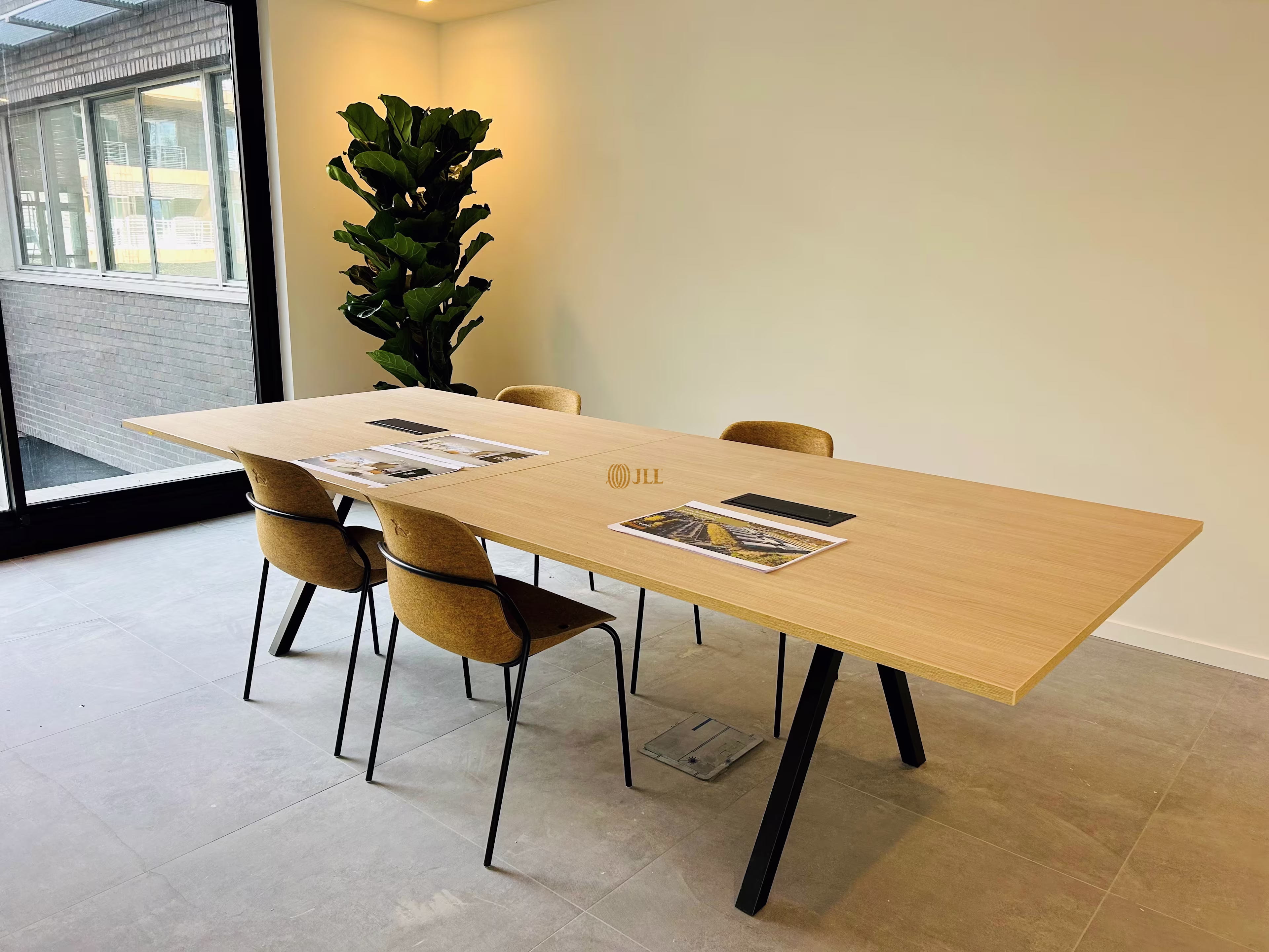 AXXES BUSINESS PARK
