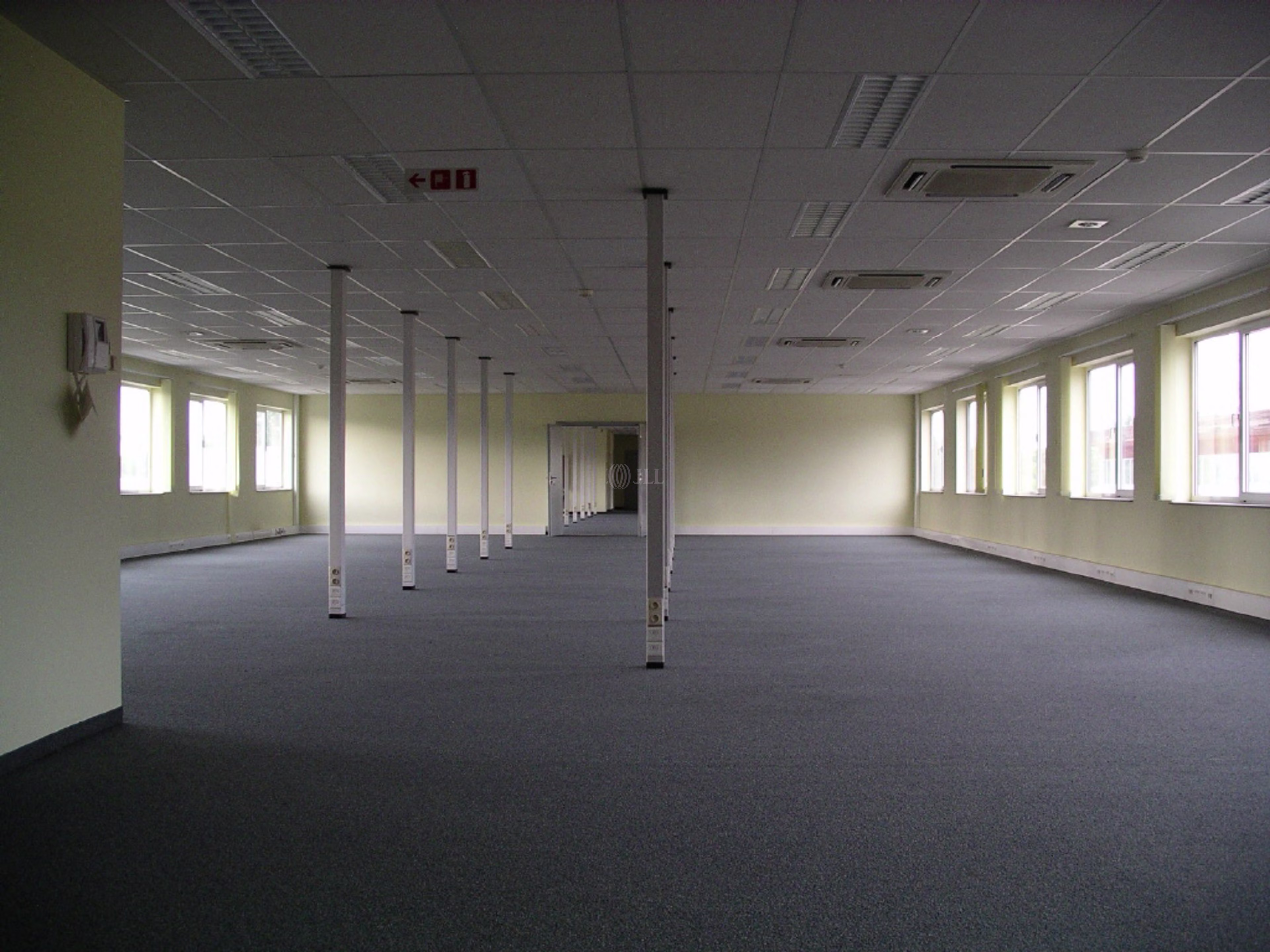 Luchthavenlaan 27A
