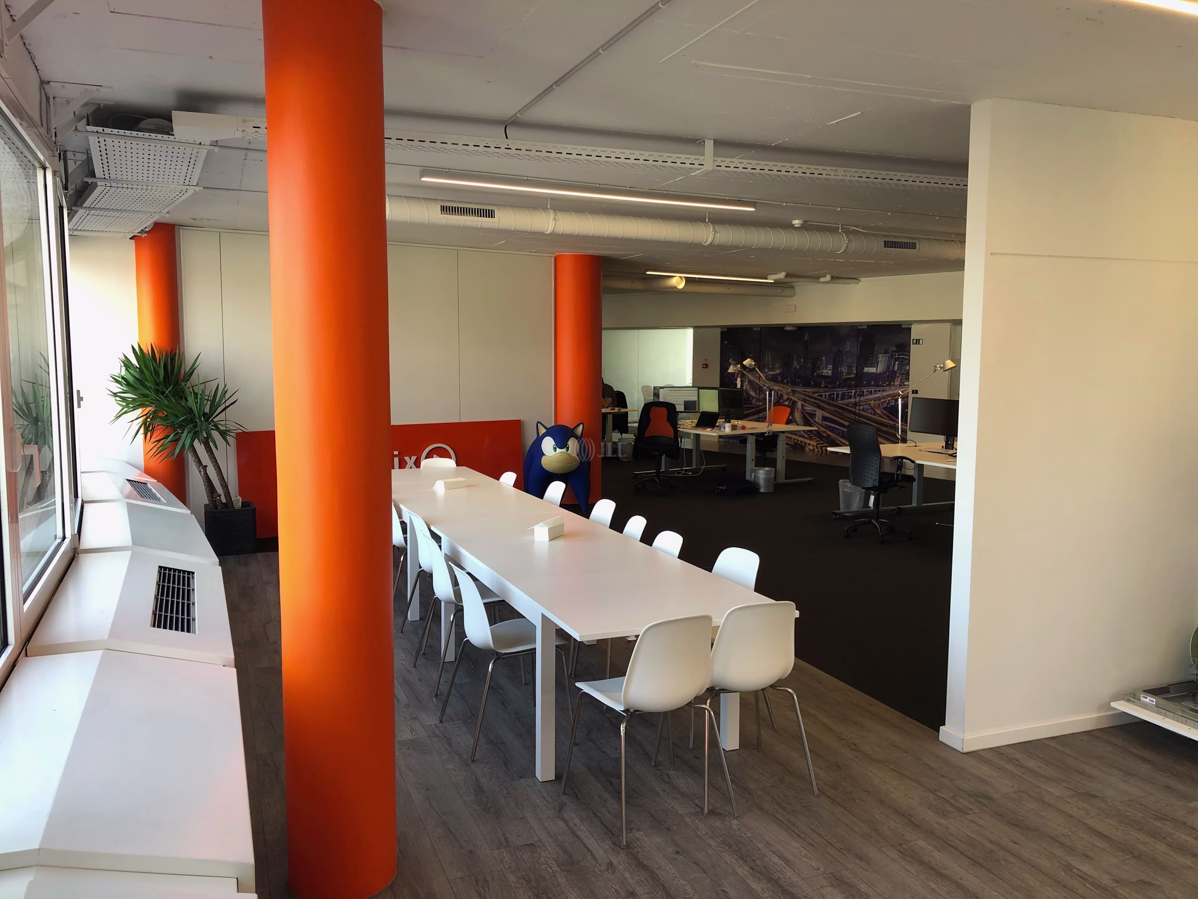 Uitbreidingstraat 2-8