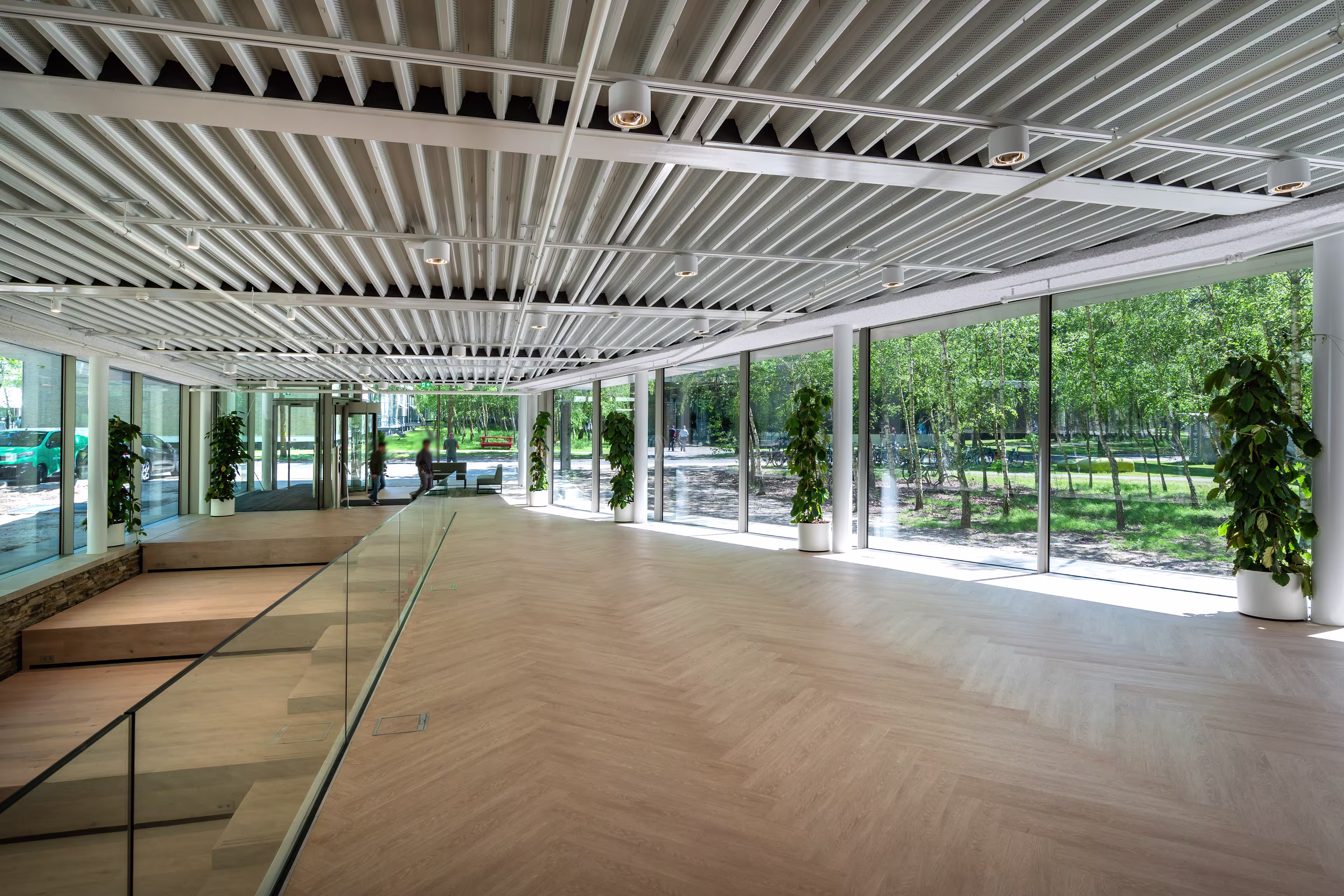 High Tech Campus 37