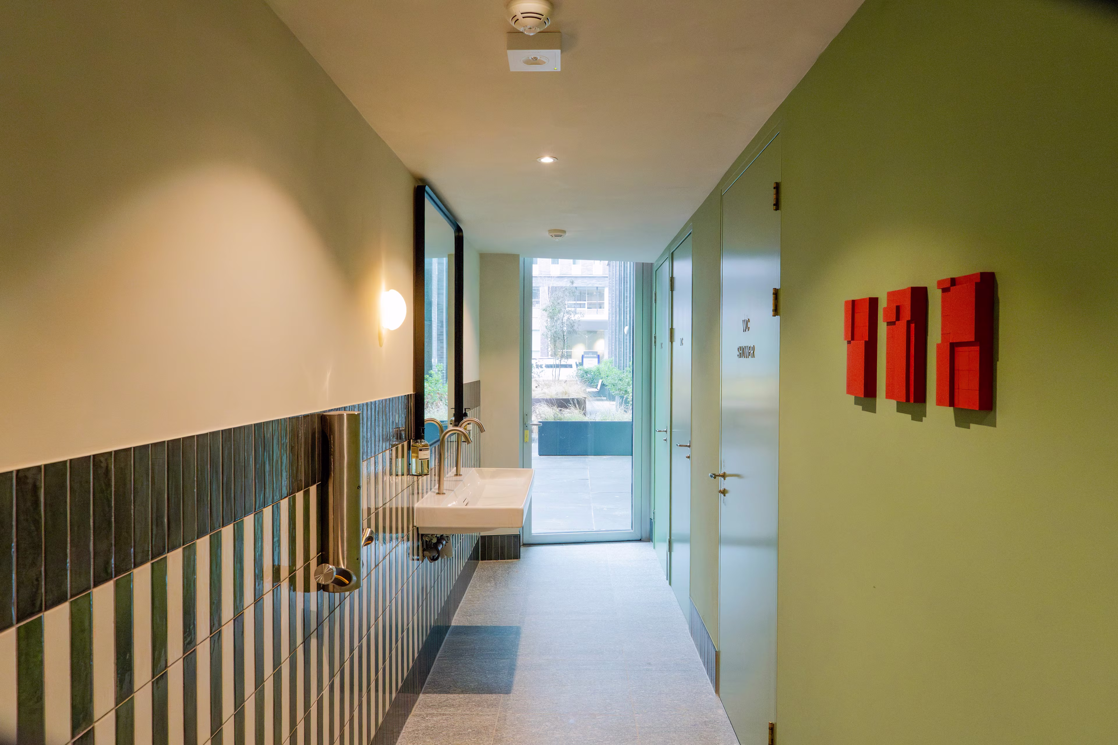 Barbara Strozzilaan 336