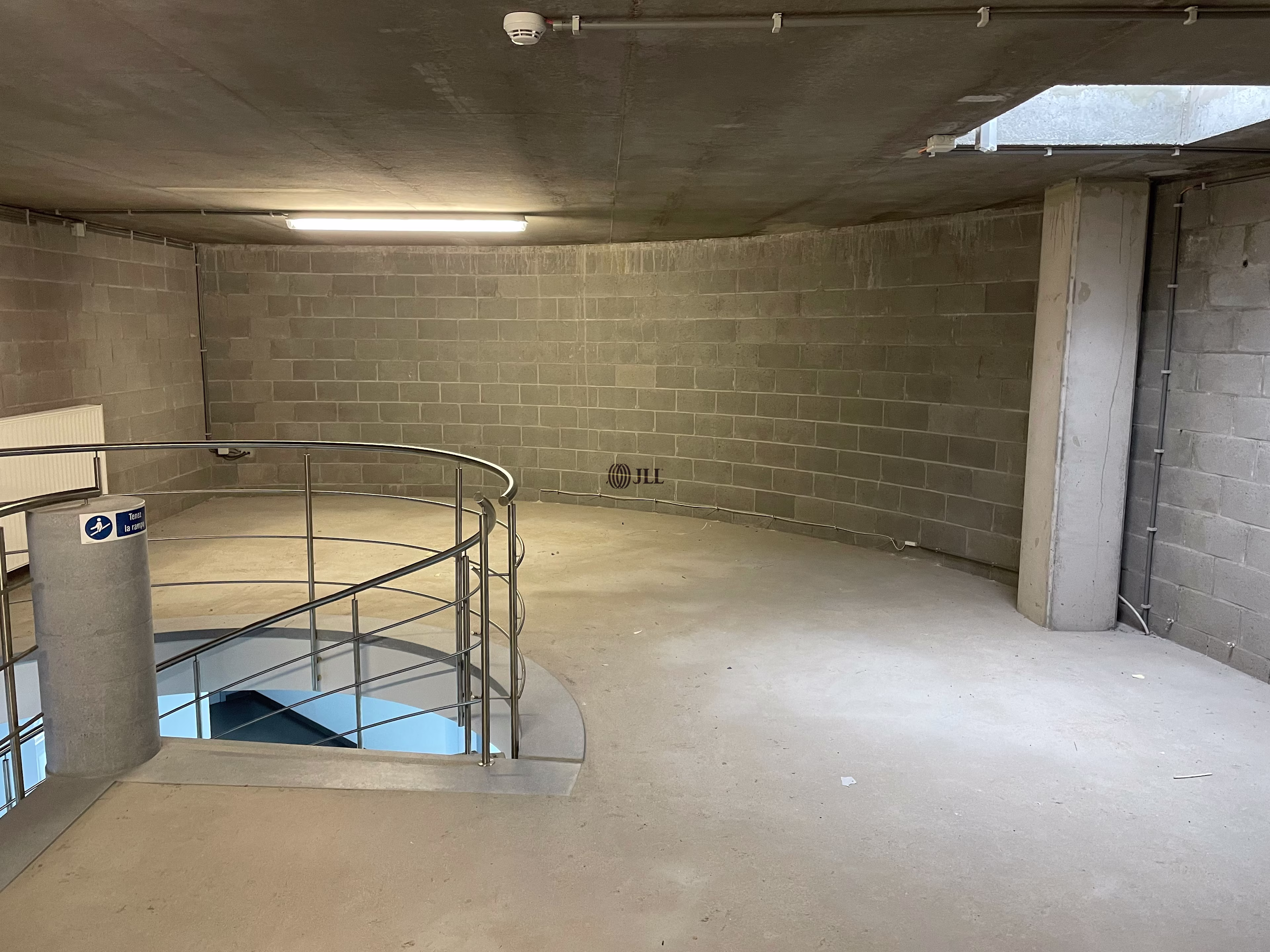 Rue Auguste Piccard 40