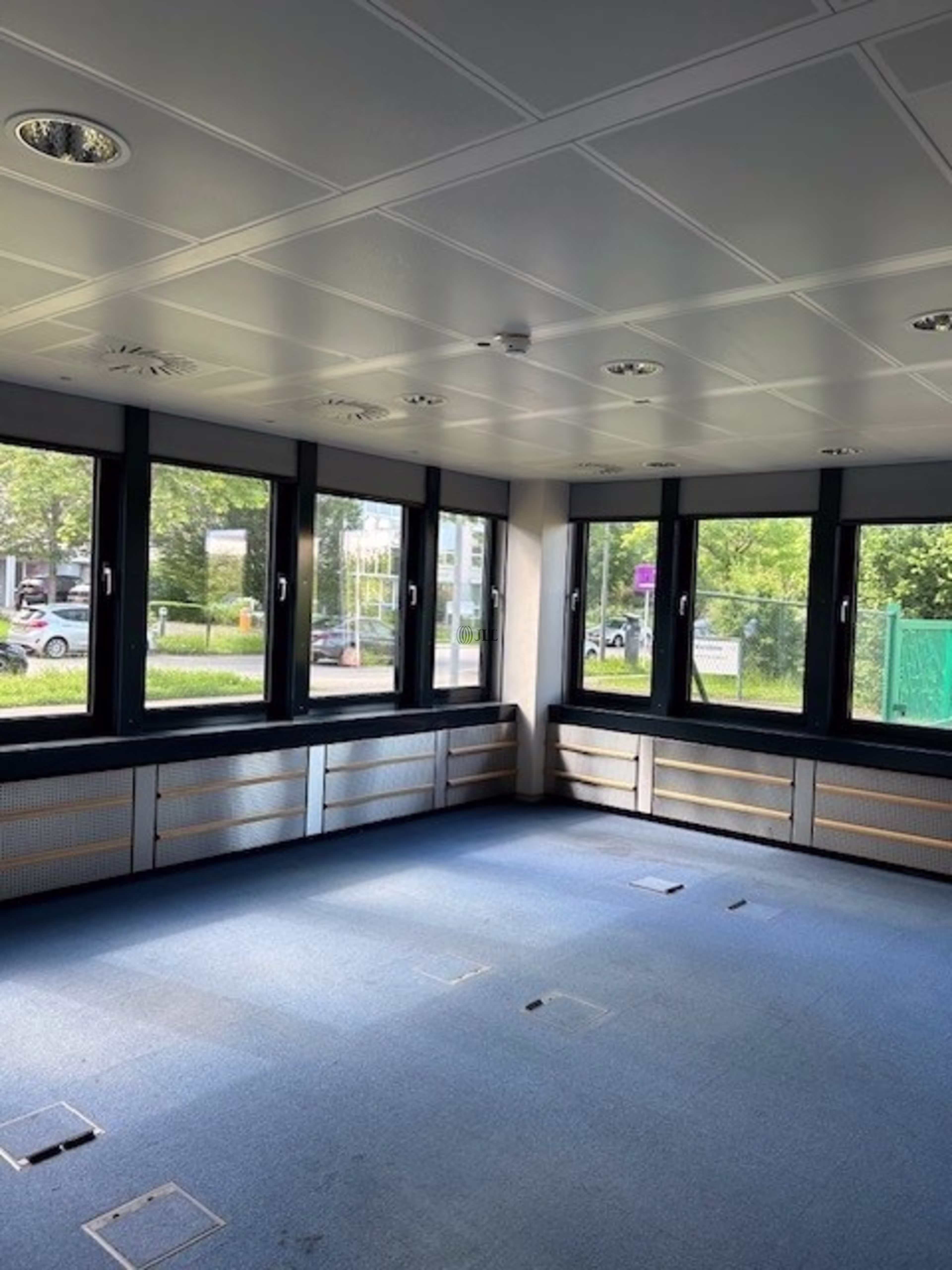 Rue Gabriel Lippmann 8-10