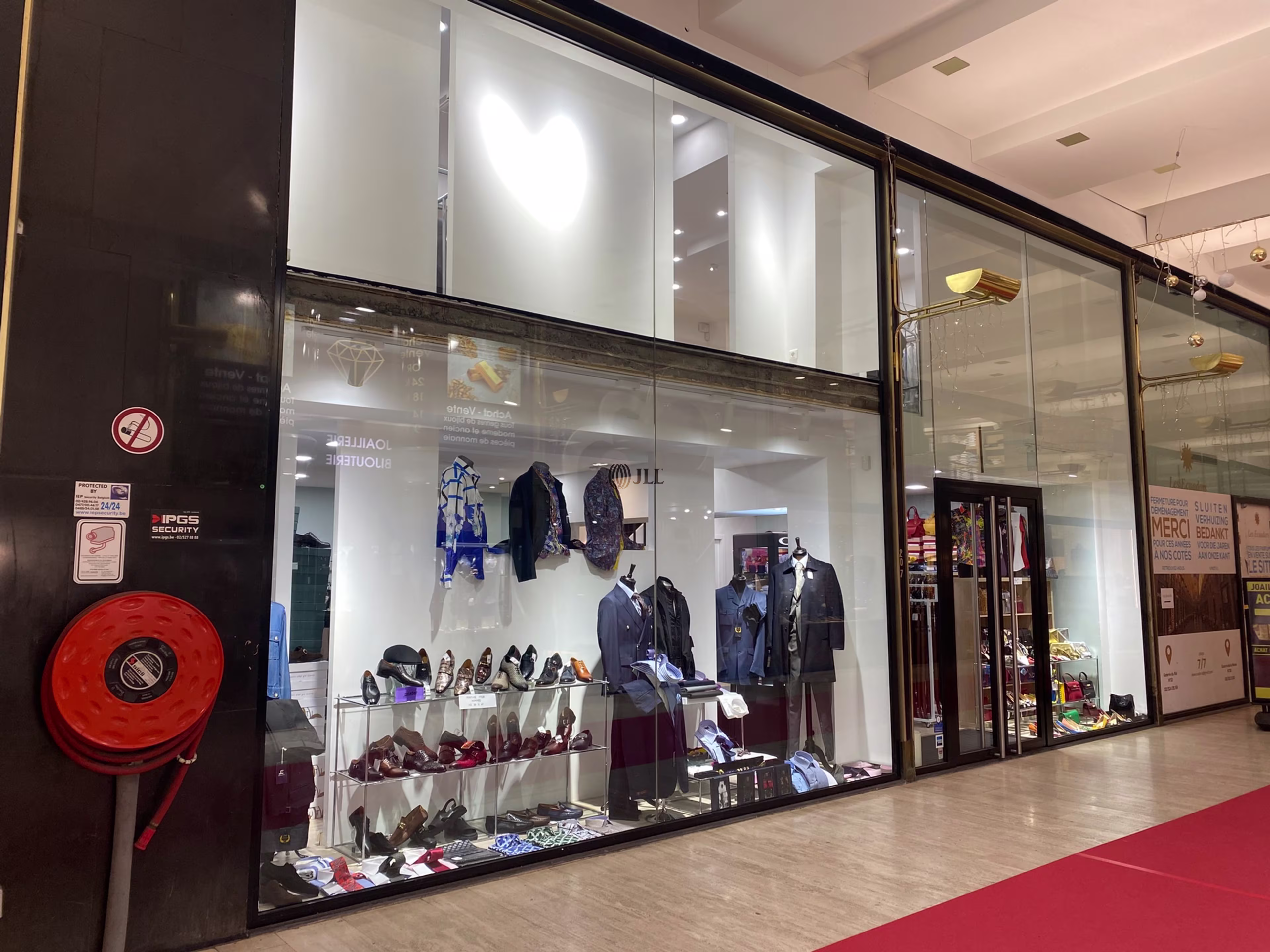 Galerie de la Porte Louise 203 -205-