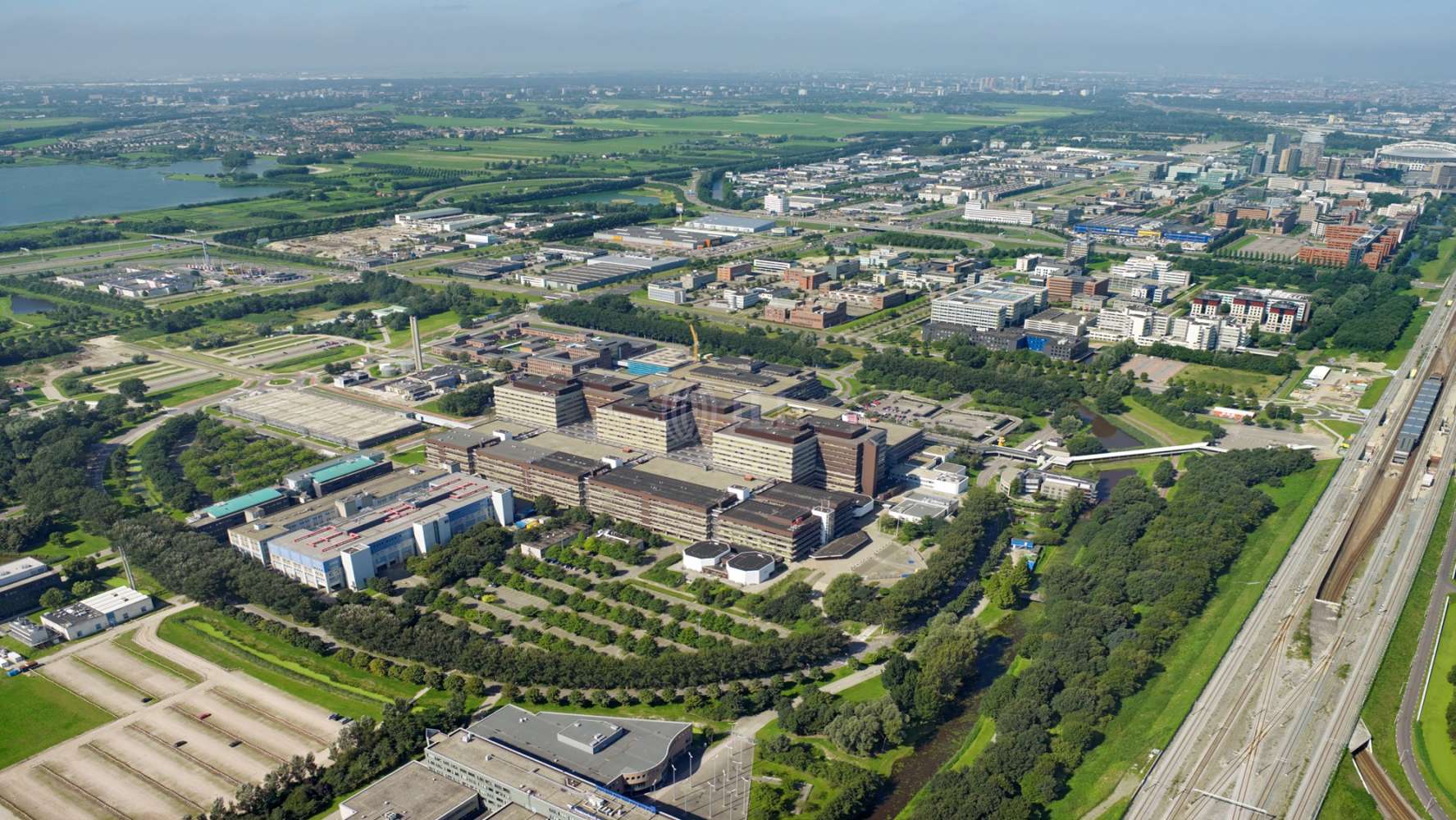Plus Ultra Amsterdam, Tafelbergweg 35B JLL vastgoed NL Plus Ultra Amsterdam, Tafelbergweg 35B JLL vastgoed NL