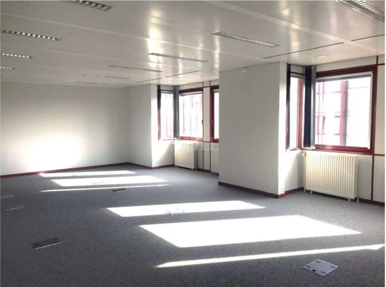 Office Charleroi, 6000 - TOUR BIARENT