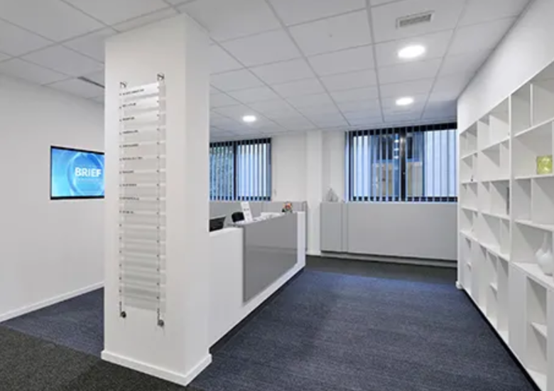 Office to let Namur