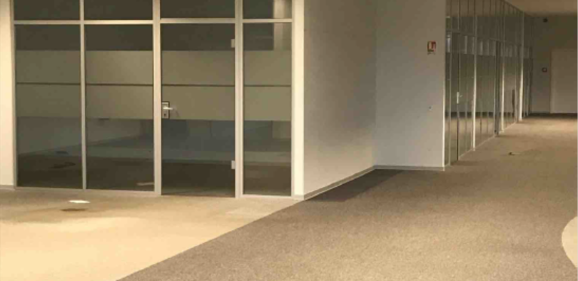 Office to let Hautcharage