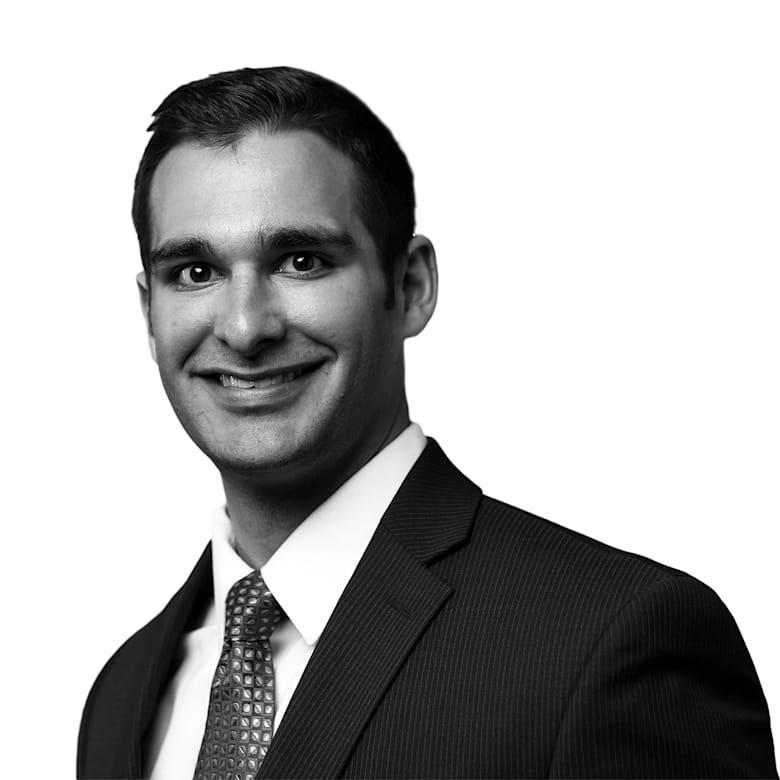 Portrait of David Shirazi, Senior Vice President at JLL in Denver