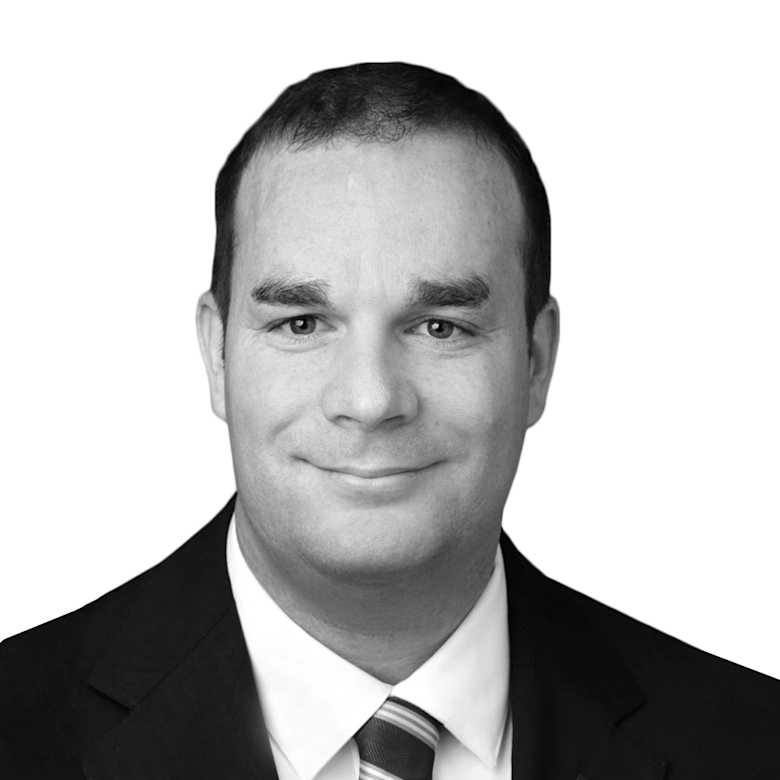 Portrait of Ed Halaburt, Managing Director, Capital Markets at JLL in Chicago