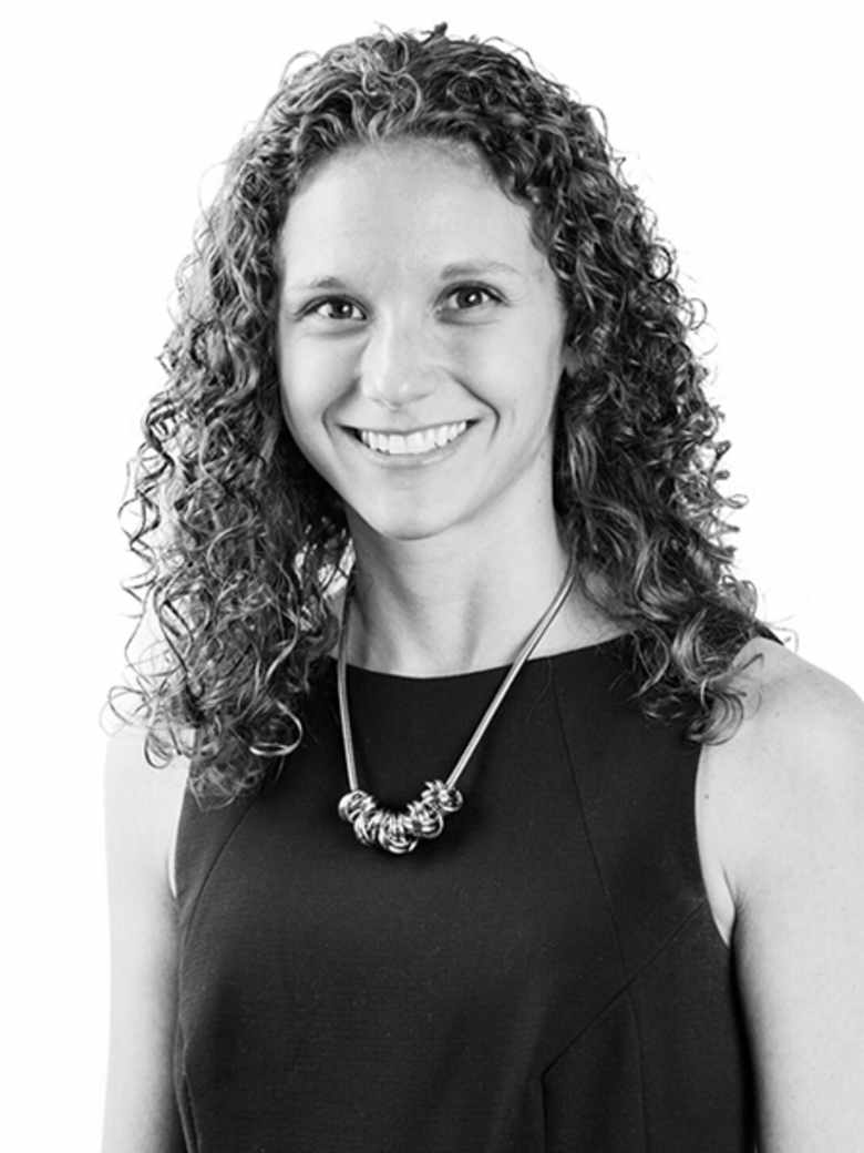 Portrait of Kristen Mathis, Managing Director at JLL in Washington, D.C.