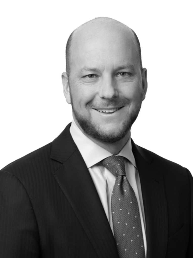 Portrait of Timothy Joyce, Managing Director, Capital Markets at JLL in Chicago
