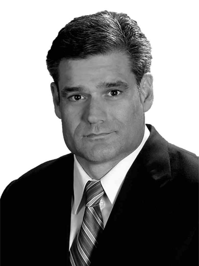 Portrait of Mark Popovich, Senior Managing Director, Pittsburgh Co-Office Head at JLL in Pittsburgh
