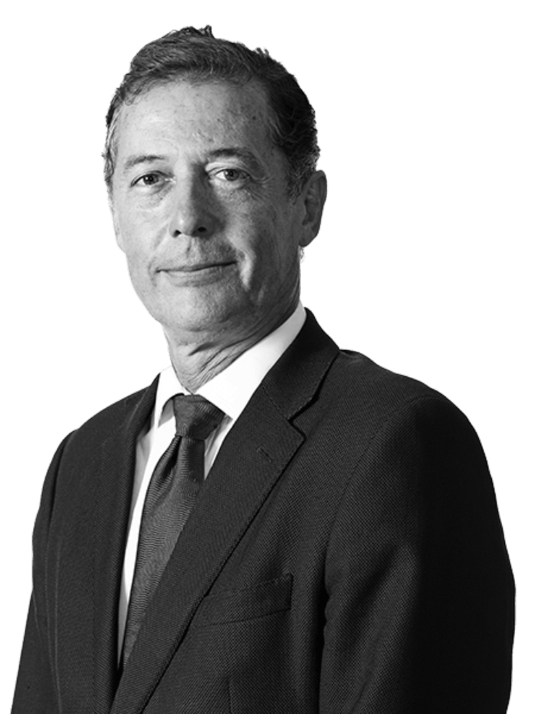 Portrait of Philip Marsden, Chairman UK & EMEA Capital Markets at JLL in London