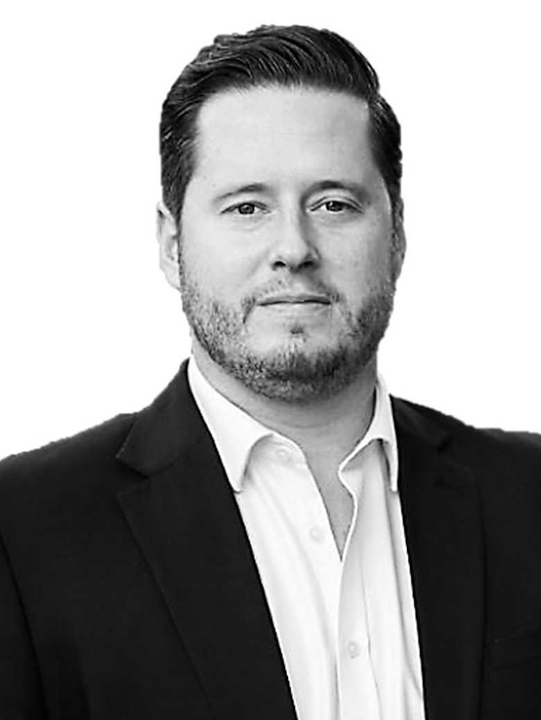 Portrait of Adam Creighton, Director - National Investment at JLL in London