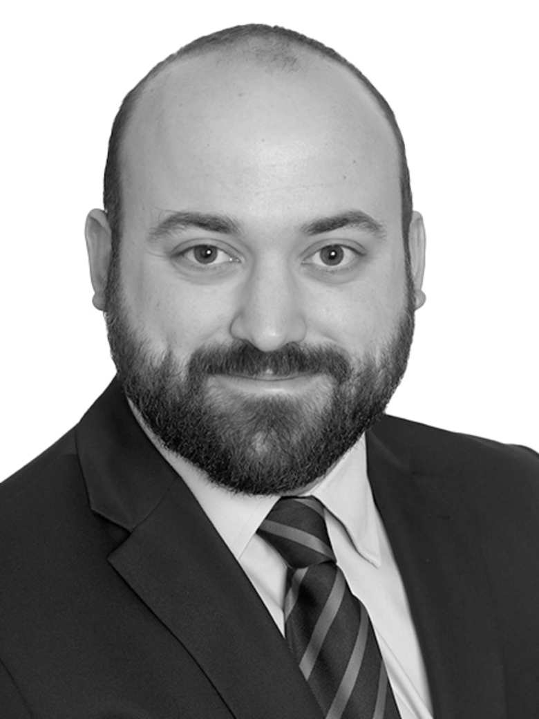 Portrait of Tom Robinson, Associate Director at JLL in Manchester