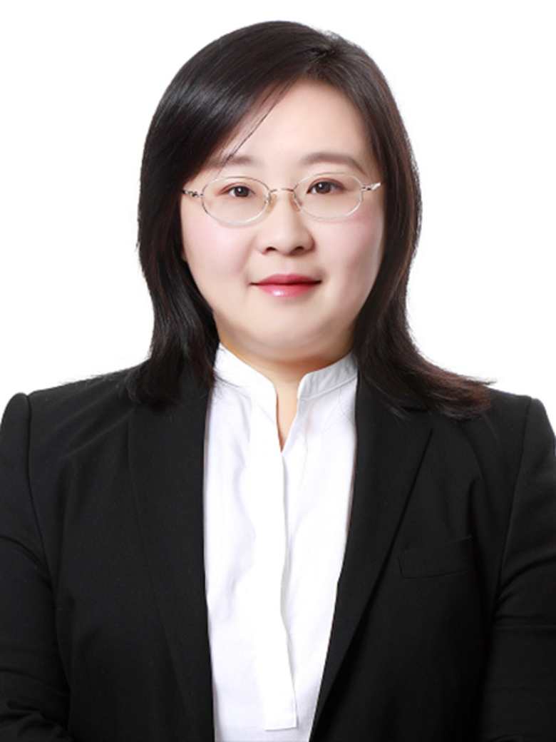 kathryn.han