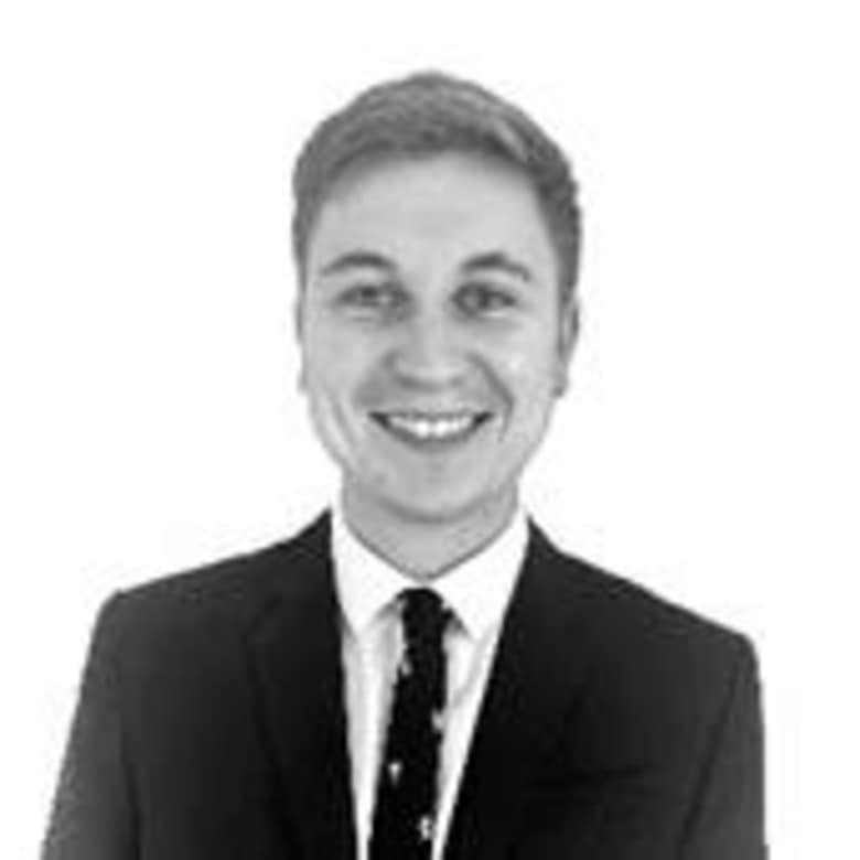 Portrait of Oliver Jones, Senior Research Analyst at JLL in London