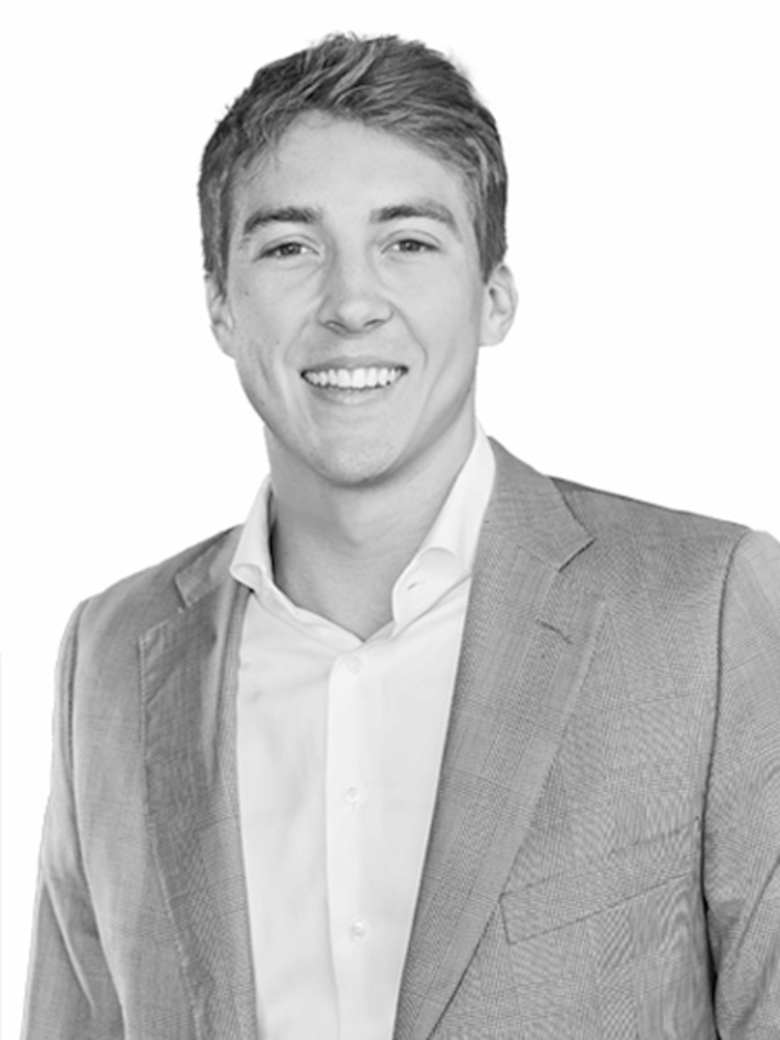 Portrait of Ben Schiesl, Vice President at JLL in San Diego