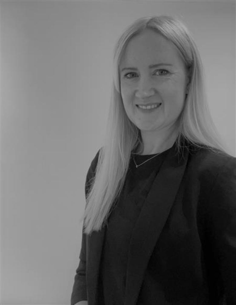 Portrait of Louise Ashall, Head of Surveying Services - North West at JLL in Manchester