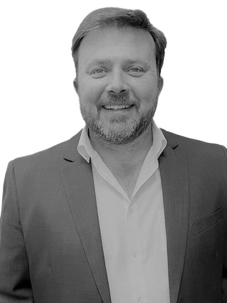 Portrait of Willie Knoetze, Director: Project & Development Services, SSA at JLL in Johannesburg