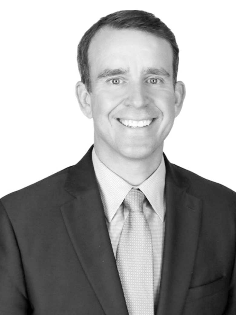 Portrait of Brandon Clarke, Executive Managing Director at JLL in Houston
