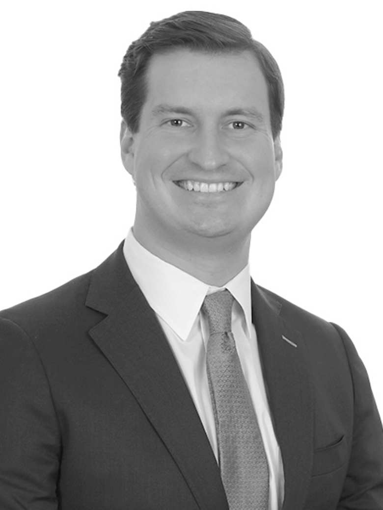 Portrait of Will Griffin, Director, Capital Markets at JLL in Houston
