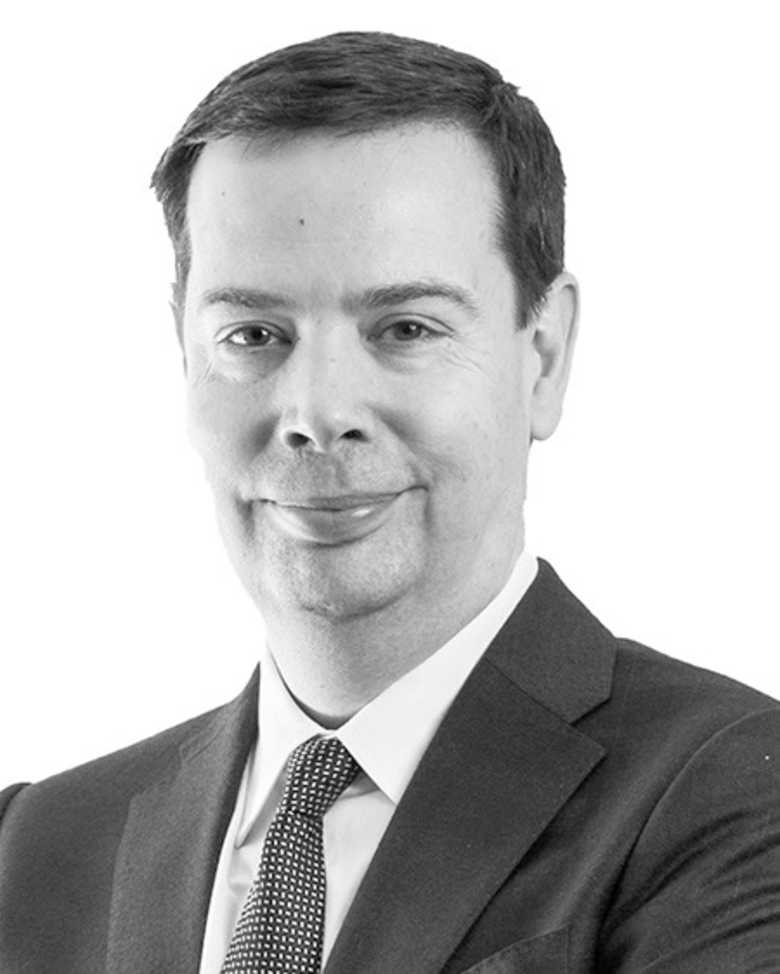 Portrait of Michael Raphael, Chief Procurement Officer at JLL in Chicago