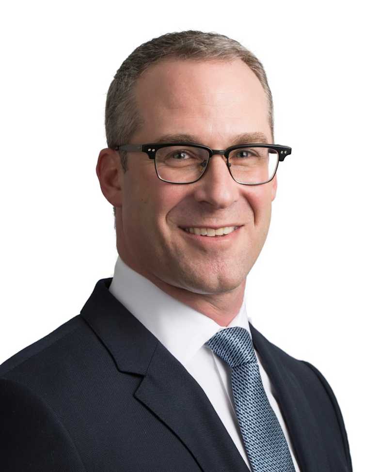 Portrait of Michael Klein, Senior Managing Director, New Jersey Office Co-Head at JLL in Morristown