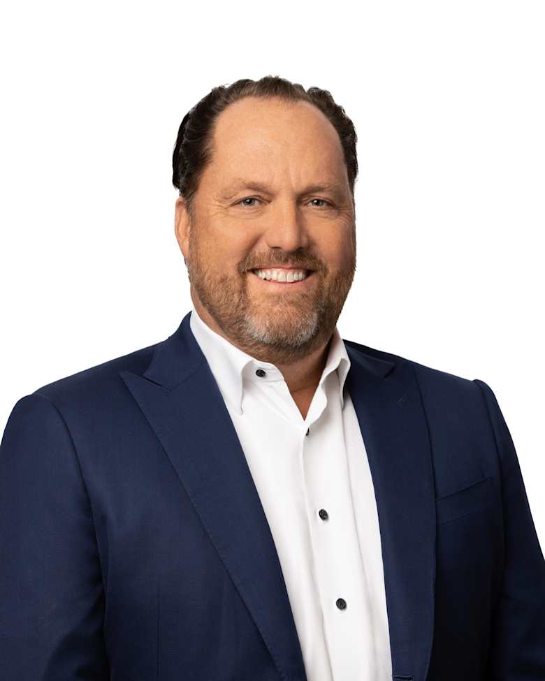 Portrait of Buzz Ellis, SIOR, Managing Director, Capital Markets at JLL in Seattle