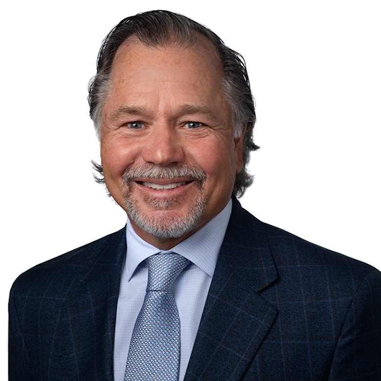 Portrait of David Dominy, MAI, CRE, FRICS, Executive Managing Director, U.S. Infrastructure Lead at JLL in Houston