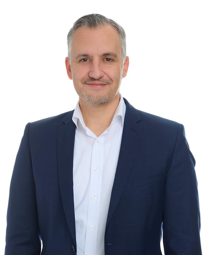 Portrait of Gerald Dietzold, Senior Team Leader Office Leasing at JLL in Berlin