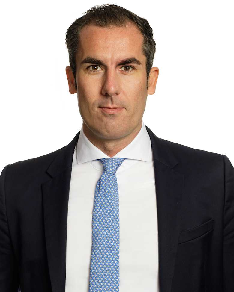 Portrait of Johannes Roesler, Senior Team Leader Residential Investment at JLL in Frankfurt