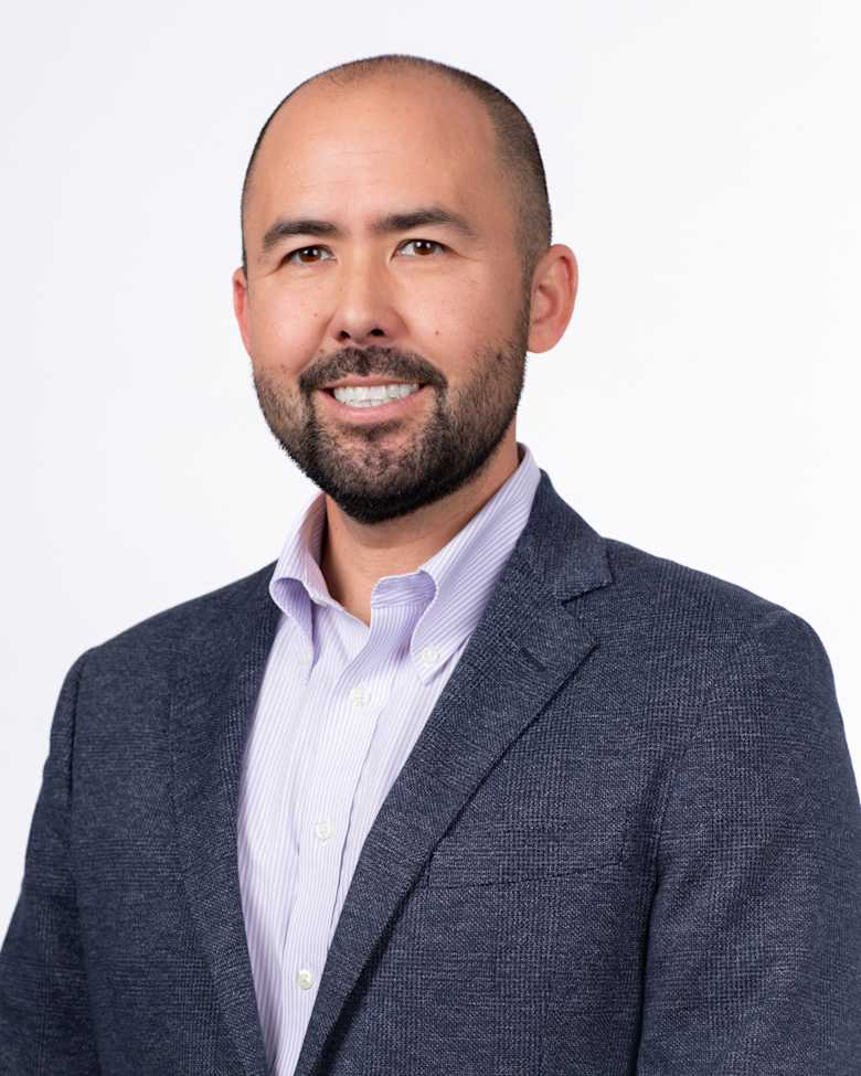 Portrait of Mike Iino, Executive Managing Director at JLL in San Francisco